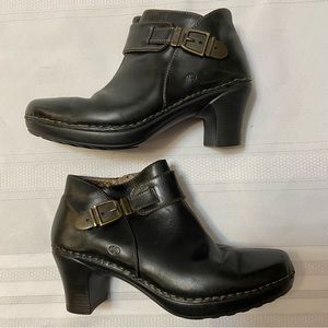 Josef Seibel Womens Black Ankle booties/boots,Zipper side,Chunky Heel-size 5.5